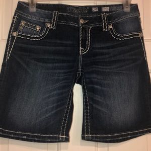 Miss Me Mid-Short size 29 EUC. WORN twice